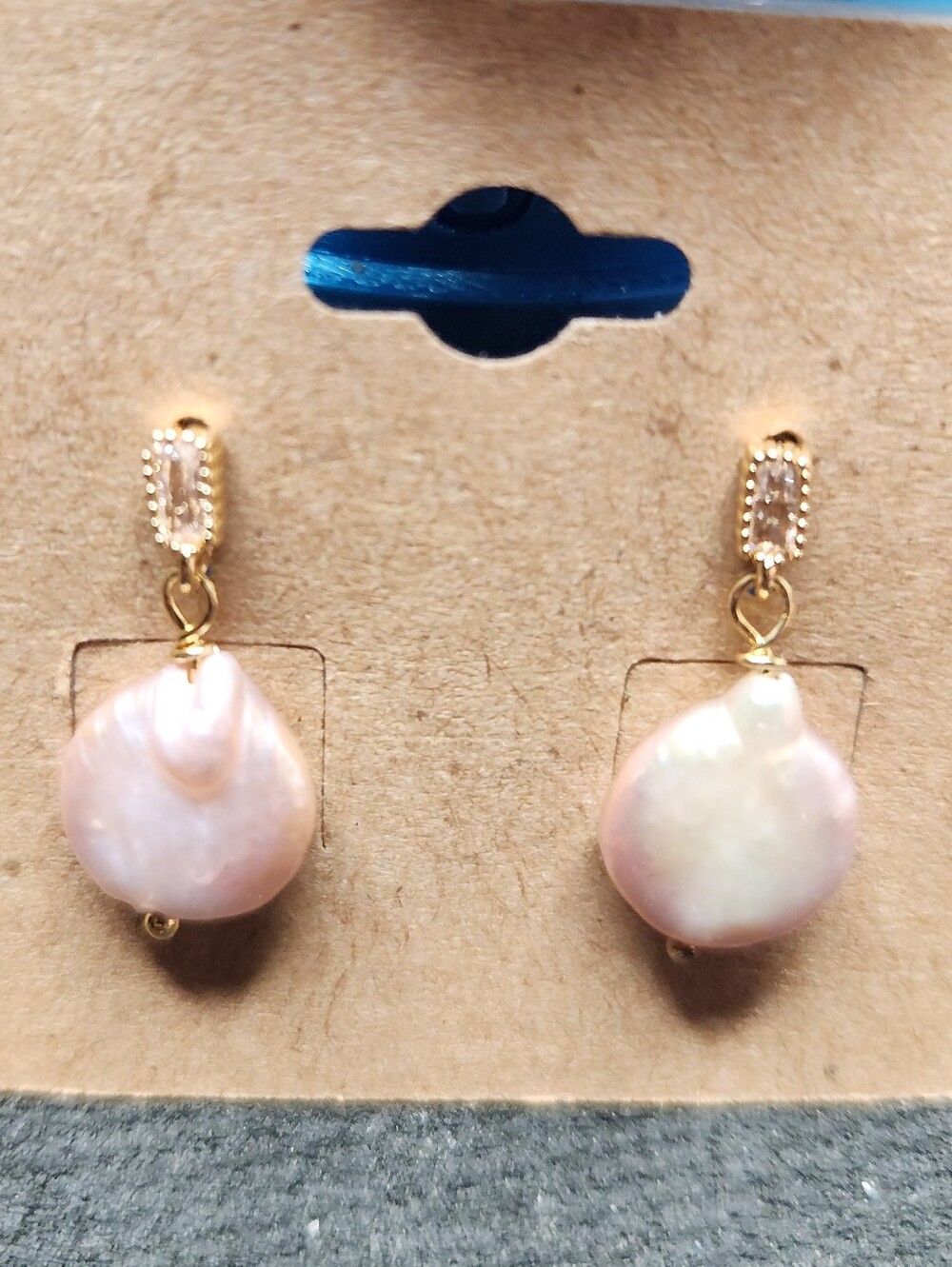 Radiant Gold and White Crystal Coin Pearl Earrings - Picture 3 of 3